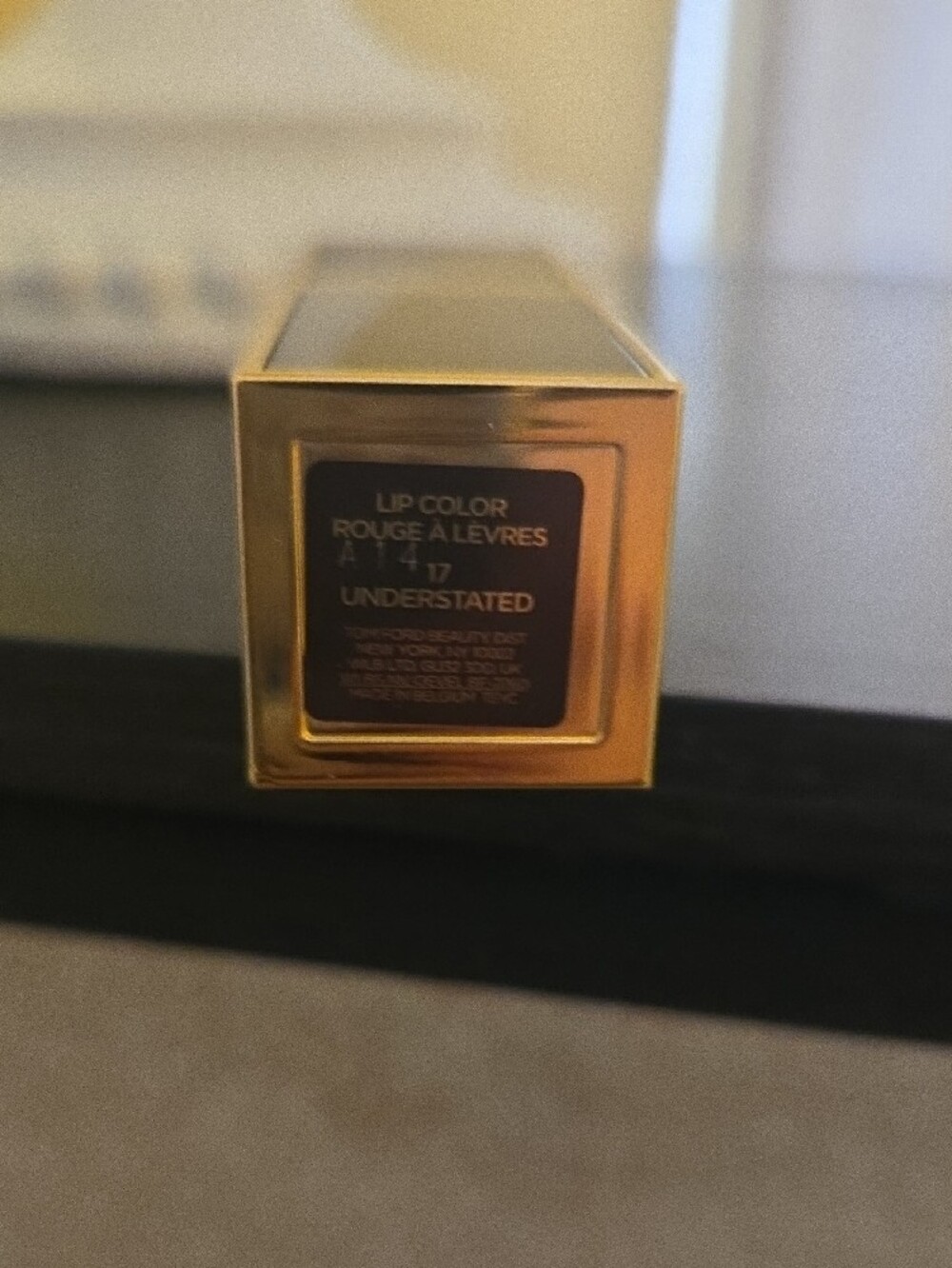 💋Tom Ford Lipstick in Mauve Brown with Black & Gold Case - Picture 3 of 3